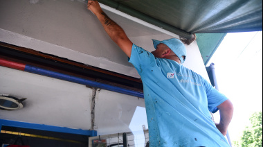 La Municipalidad realizó nuevas mejoras en instituciones, comercios, viviendas y mobiliario