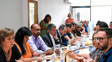 La Provincia y los gremios se reúnen este jueves para continuar con la paritaria
