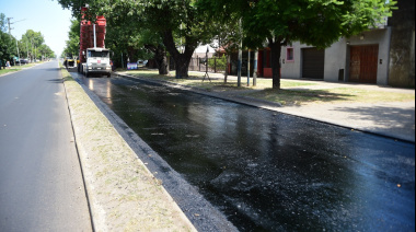 Comenzaron los trabajos de recolocación de la nueva carpeta asfáltica de la avenida 66 en Los Hornos