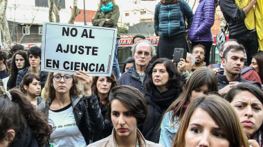 Ahorrar no es lo mismo que desarmar: Ciencia, política y responsabilidad universitaria
