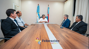 Ricardo Bravo se reunió con personal del Círculo de Suboficiales de Prefectura