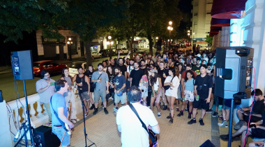 Llega un nuevo show acústico a la terraza del Pasaje Dardo Rocha