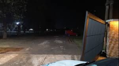 Fiesta con un grave accidente en el club de rugby Los Tilos de La Plata: un portón de hierro cayó sobre una joven que fue hospitalizada
