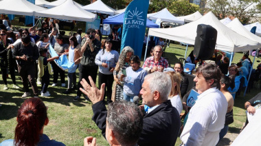 Alak participó de una jornada de la Municipalidad de La Plata que acercó trámites y servicios a Olmos