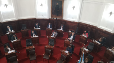 "No se resuelve con mimitos" y un pedido para no reproducir violencia: oficialismo y oposición debatieron sobre las amenazas en escuelas de La Plata