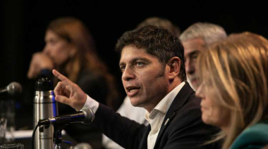 Kicillof asumió la presidencia del PJ bonaerense en una reunión del Consejo que se realizó en La Plata