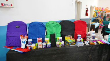Entregaron kits recreativos a 28 establecimientos de La Plata