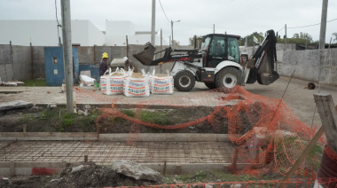 La obra hidráulica que se ejecuta sobre calle 173 entre 524 y 526 entró en su etapa final