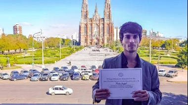 Declararon Personalidad Destacada de la Cultura al creador de Caminando La Plata