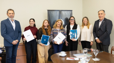 Edelap, UCALP y Cáritas firmaron un convenio para dictar cursos gratuitos