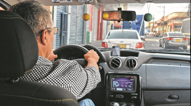Choferes de Uber, DiDi y Cabify de La Plata denuncian una "situación crítica" y movilizarán al Municipio