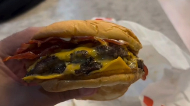 Una hamburgesería de La Plata lanzó una increíble promoción para este jueves