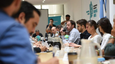 La Provincia ofreció a los estatales un plan de refinanciación de deudas