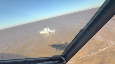 Prefectura busca una lancha desaparecida en el Río de la Plata con 5 tripulantes a bordo
