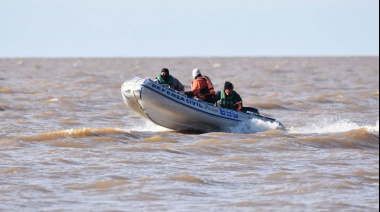 Encontraron objetos de los pescadores desaparecidos en el Río de la Plata