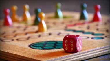 Vuelve "La Plata Lúdica": El mega evento gratuito que desafía a las pantallas con juegos de mesa