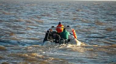 Encontraron el cuerpo de otro de los pescadores desaparecidos en el Río de la Plata