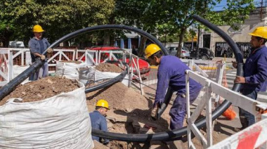 Aguas Bonaerenses trabaja en Ensenada y hay una zona con riesgo de baja presión