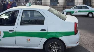 Taxistas volvieron a protestar en La Plata por la falta de GNC y reclamaron una solución urgente
