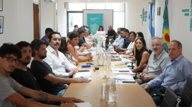Provincia ofreció un aumento de 7% en dos tramos a los sindicatos estatales