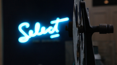 Pedro Almodóvar y Leonardo Sbaraglia: la apuesta fuerte del Cine Select en La Plata