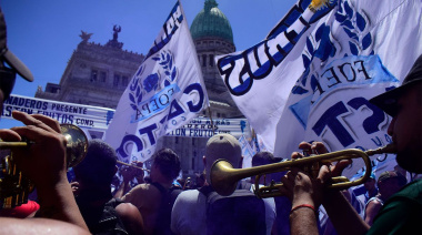 Esta semana la CGT, las dos CTA y la UTEP movilizarán junto a los jubilados al Congreso
