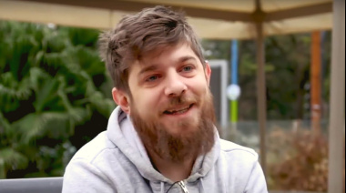 Proponen declarar Personalidad de La Plata al creador de "Te Lo Resumo Así Nomás"
