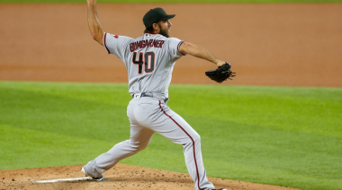 Cómo un pitcher obliga al rival a equivocarse antes de golpear la pelota