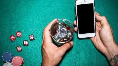 Advierten por la exposición de los niños a publicidades de apuestas y alcohol