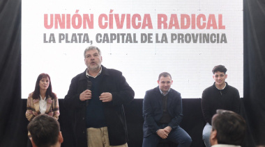 Federico Ayllón asumió al frente de la UCR La Plata junto a Laura Busse