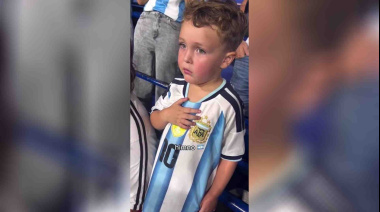 Salvador, el nene de 4 años y fanático del Pincha y la Selección que enamora a todos