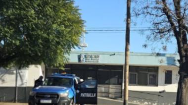 Un grupo de delincuentes entró a robar a la Escuela Primaria N°89 de La Plata