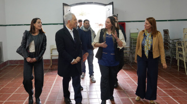Alak supervisó la puesta en valor de la Casa del Niño en Melchor Romero