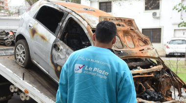 Realizaron nuevos operativos de remoción de vehículos abandonados en La Plata