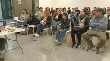 La Municipalidad de La Plata y la UCALP capacitan a referentes para prevenir adicciones