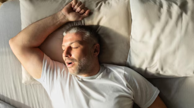 Por qué algunas personas respiran por la boca al dormir