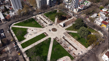 Todo listo para la inauguración de la puesta en valor de la Plaza España