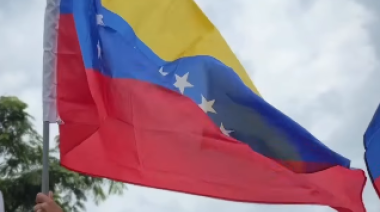 Venezolanos radicados en La Plata se manifestaron para pedir elecciones en su país