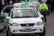 El Frente de Todos de La Plata emitió un comunicado sobre el aumento de taxis, y pide una política integral para el sector