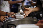 La inseguridad alimentaria alcanza al 18,6% de los hogares en la Argentina