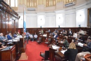El Concejo Deliberante de La Plata vuelve a sesionar: pedido de interpelación y fondo para Bahía Blanca, entre los proyectos