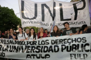 A un año de la 1° Marcha Federal Universitaria, docentes, estudiantes y no docentes se movilizarán este miércoles en La Plata