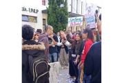 Incidentes en una facultad de La Plata entre militantes libertarios y del MST