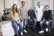 Investigadores de La Plata estudian la relación entre el Alzheimer y la Osteoporosis