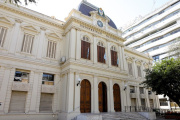 Anunciaron la inscripción para que los mayores de 25 años que no tienen título secundario puedan inscribirse en la UNLP