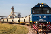 El Gobierno Nacional comenzó a privatizar los trenes de carga
