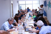 Sin oferta de aumento salarial, el gobierno bonaerense se reunió con los estatales