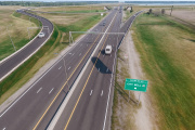 Alak anunció el llamado a licitación  para la nueva bajada de la autopista en City Bell