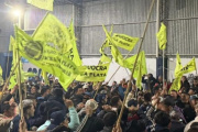 La agrupación Trabajadores Unidos de la UOCRA La Plata se declaró en "alerta y movilización"