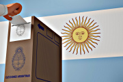 La Plata: apareció el primer banner de campaña para las elecciones del 26 de octubre
